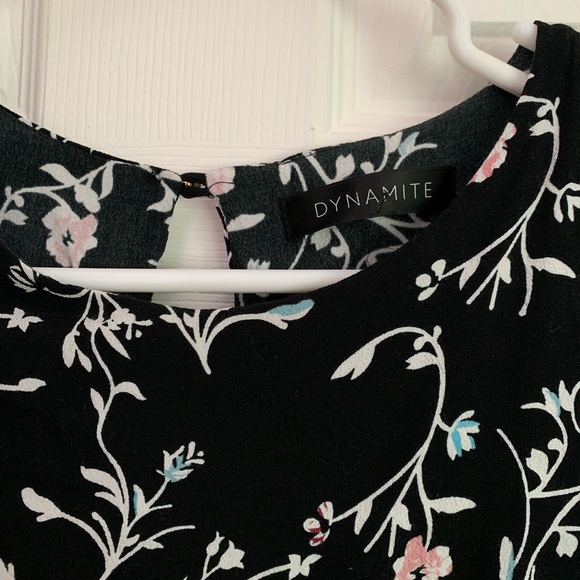 Dynamite Flowy Short Sleeve Mini Dress | Women’s Size S - Picture 4 of 6